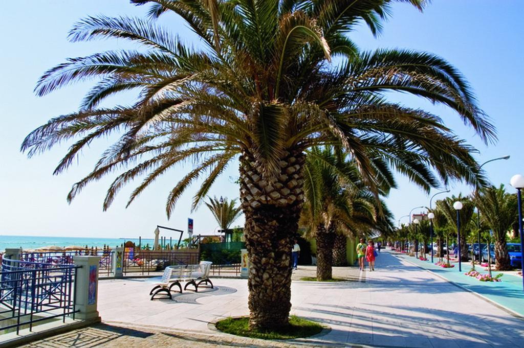 B&B La Torretta Sul Borgo Grottammare Luaran gambar