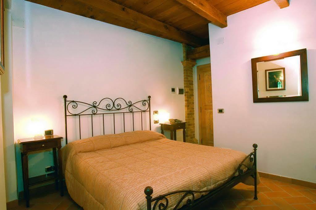 B&B La Torretta Sul Borgo Grottammare Luaran gambar